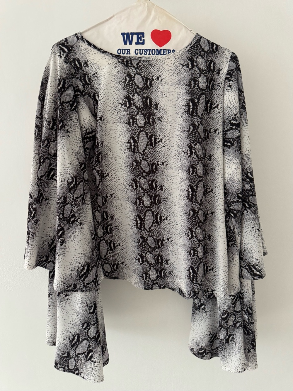 Nasty Gal Black & White Snake Print Flowing Top